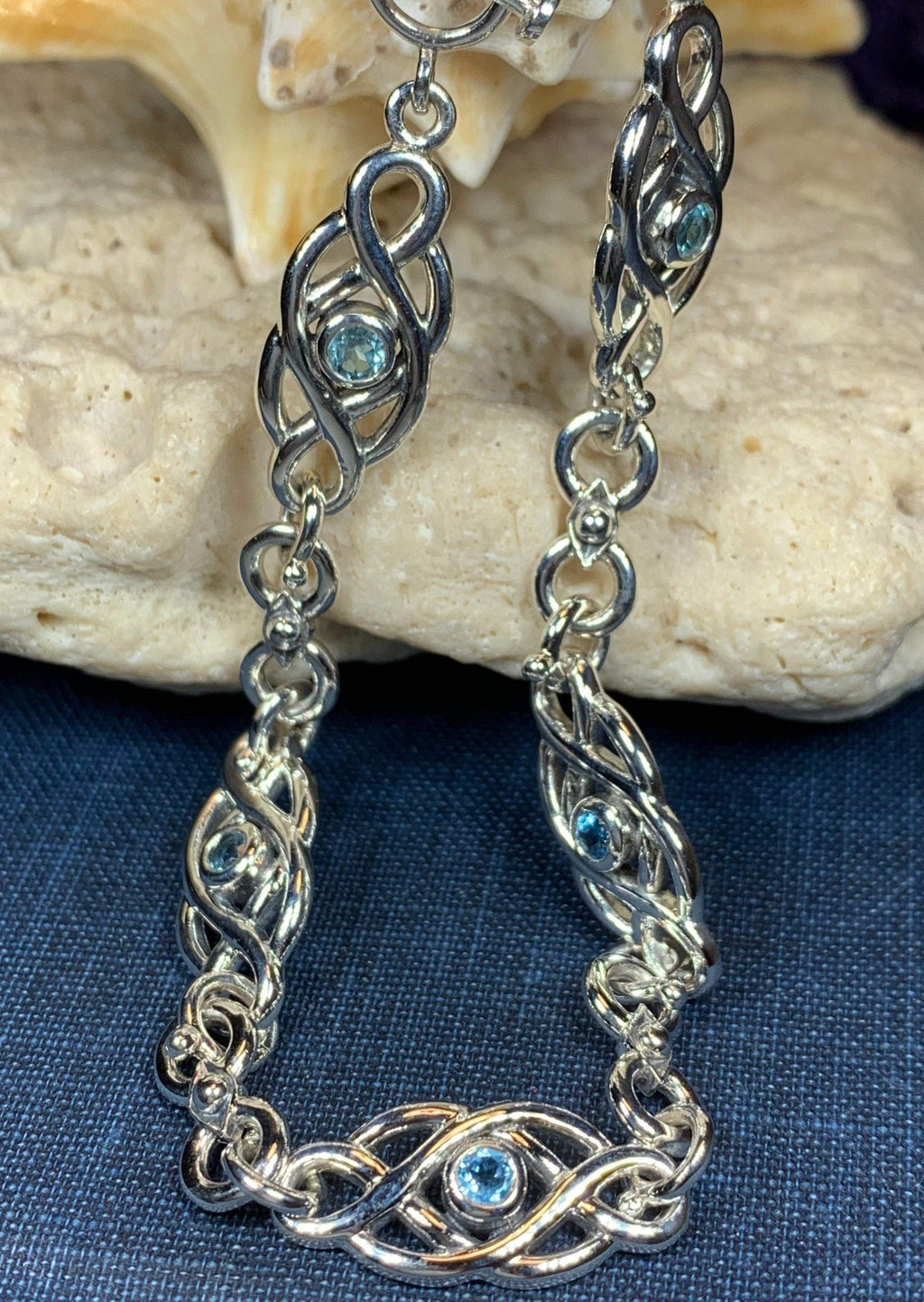 Kennocha Love Knot Bracelet