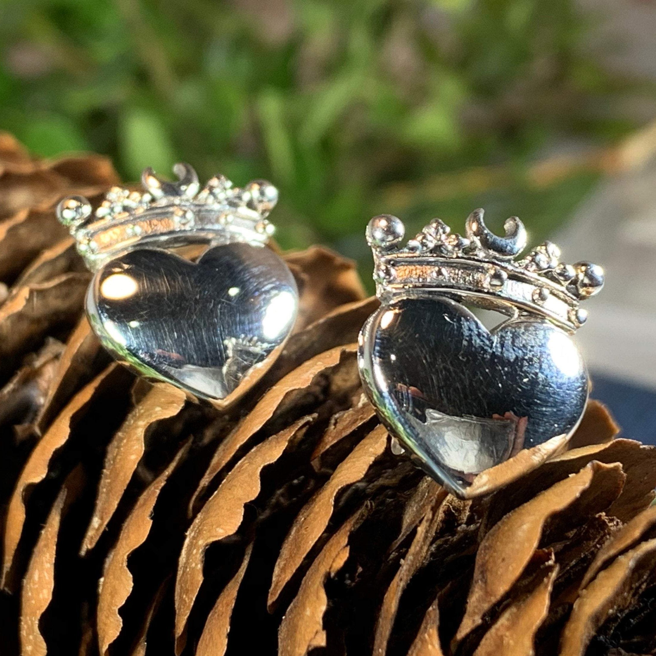 Celtic Claddagh Post Earrings