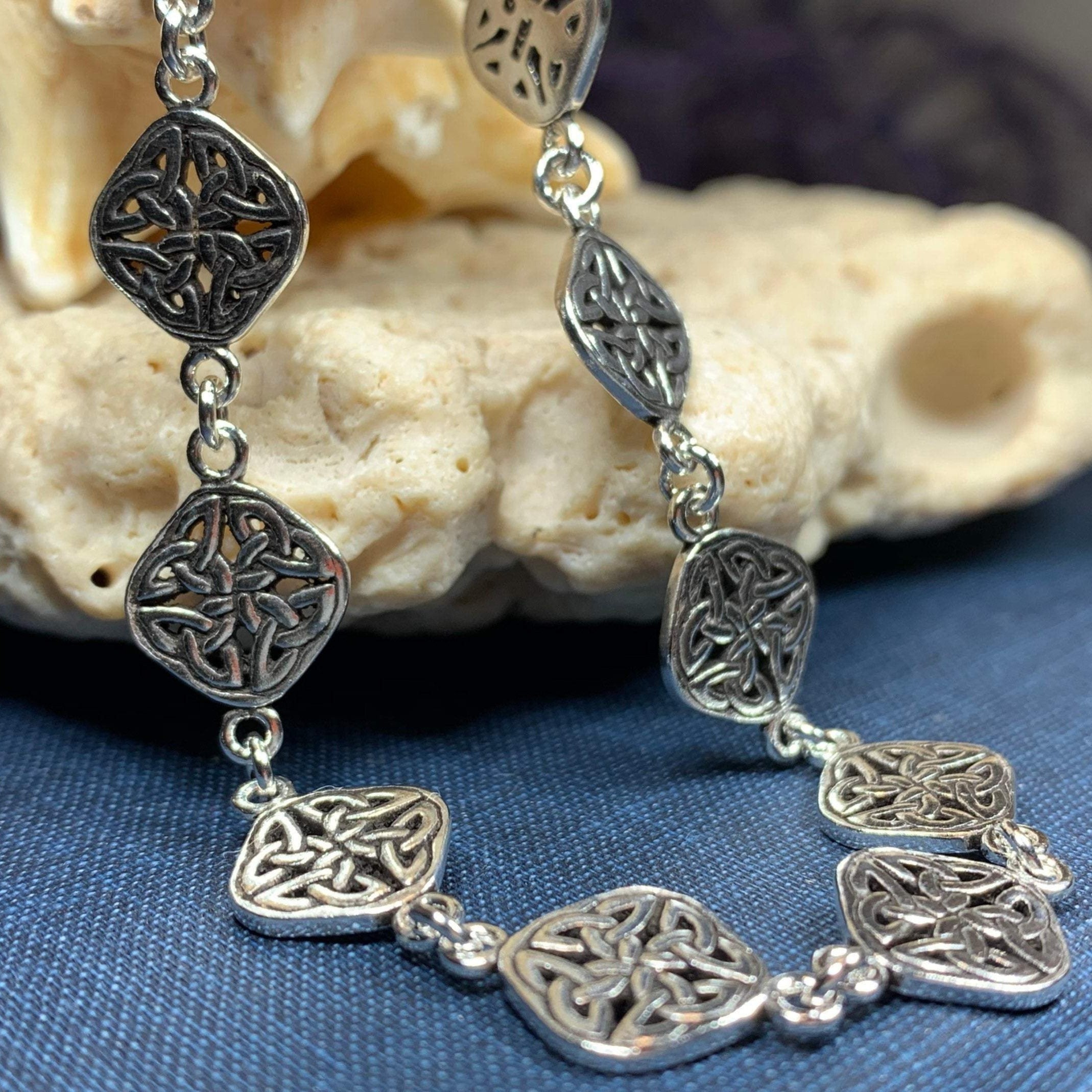 Mae Celtic Knot Bracelet