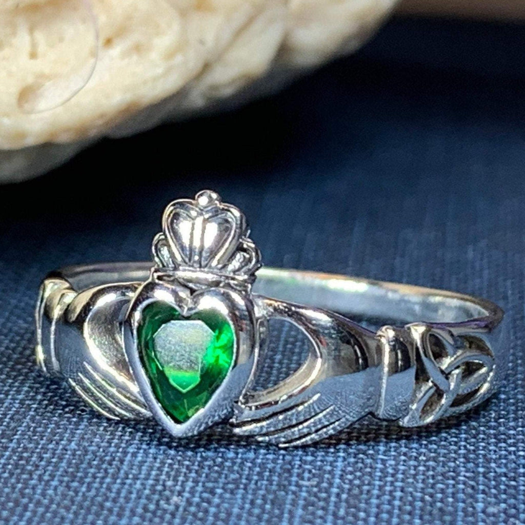 Claddagh Trinity Knot Ring