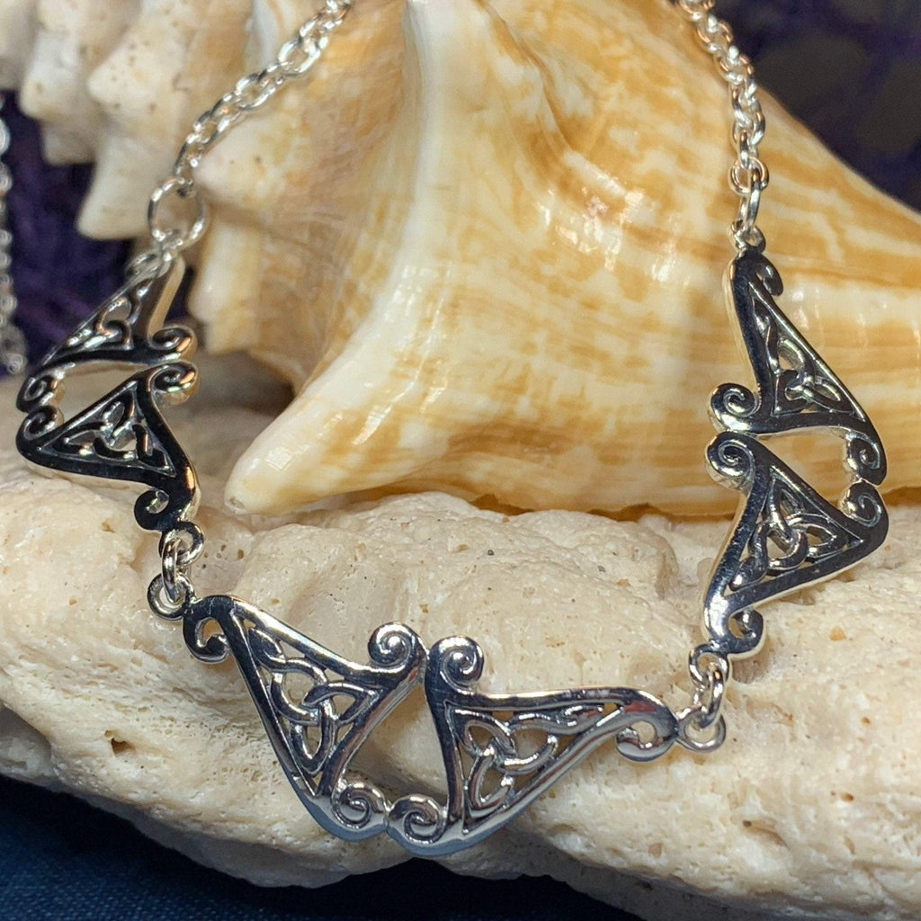 Morna Trinity Knot Necklace
