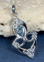 Cordelia Trinity Knot Necklace