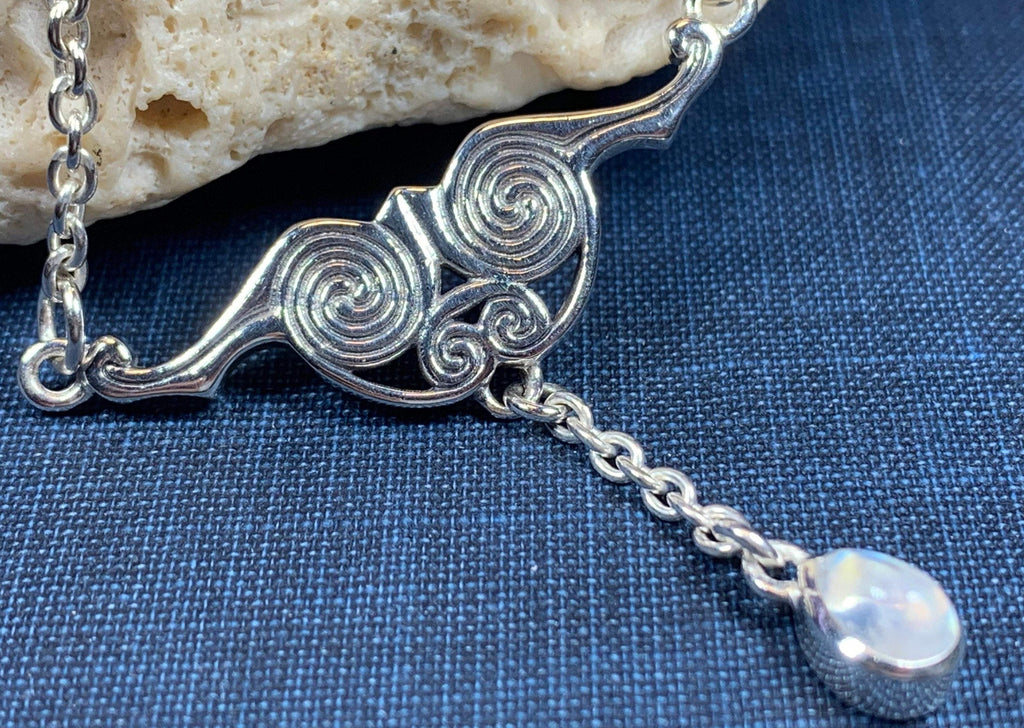 Liosa Celtic Spiral Necklace