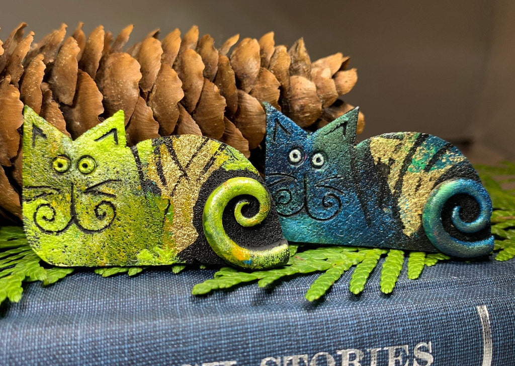 Quirky Cat Brooch