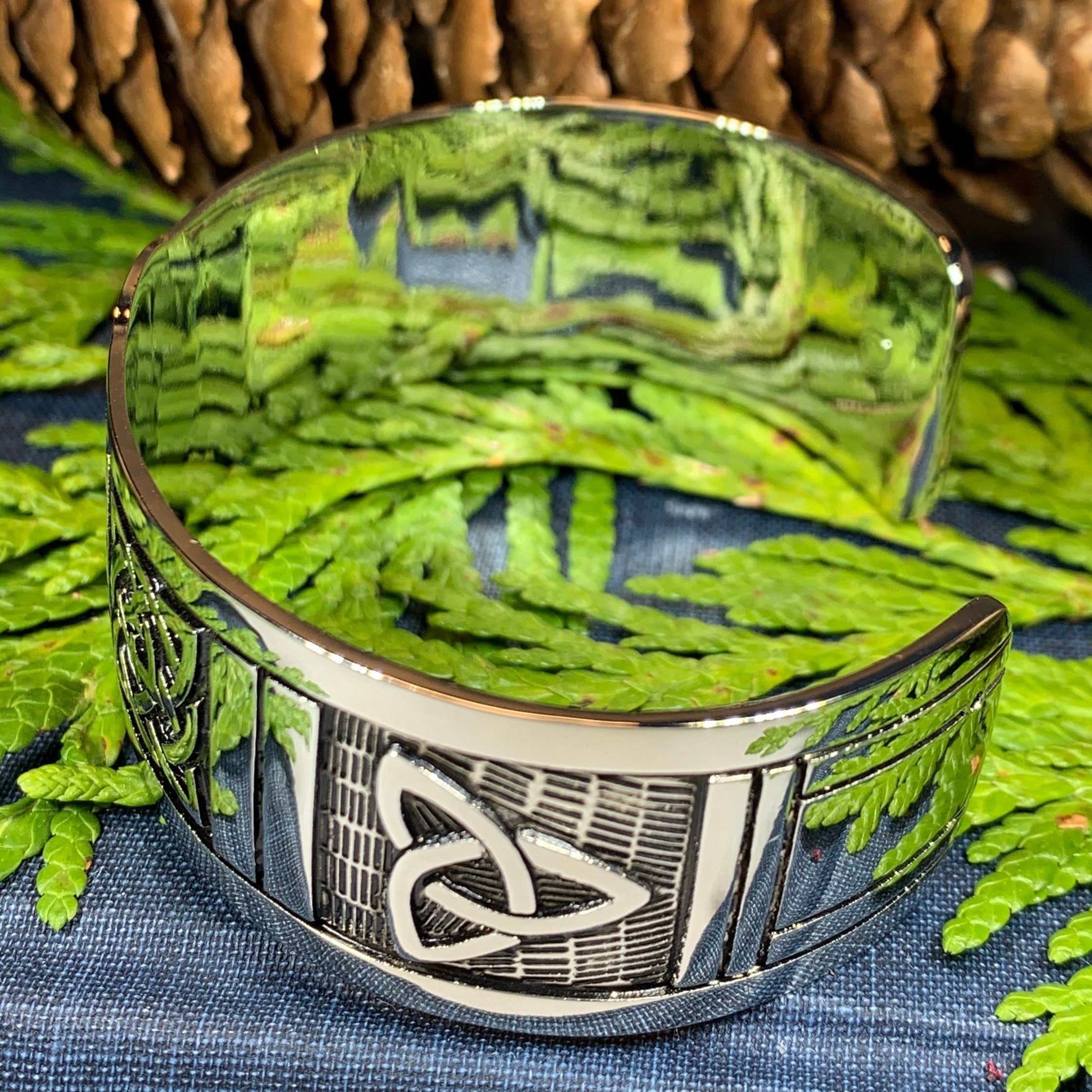 Ancient Knots Celtic Cuff Bracelet