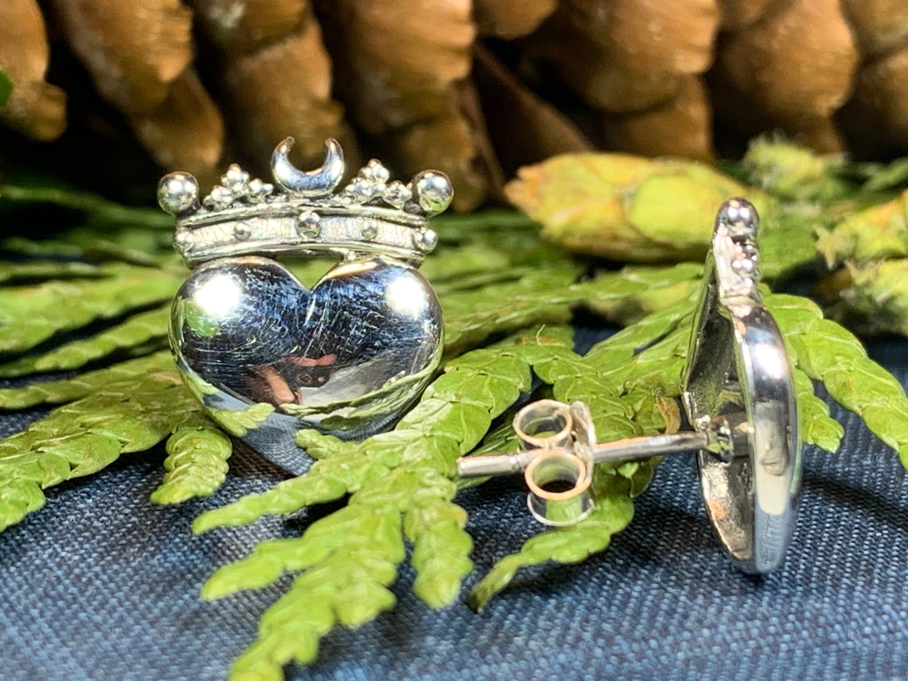 Celtic Claddagh Post Earrings