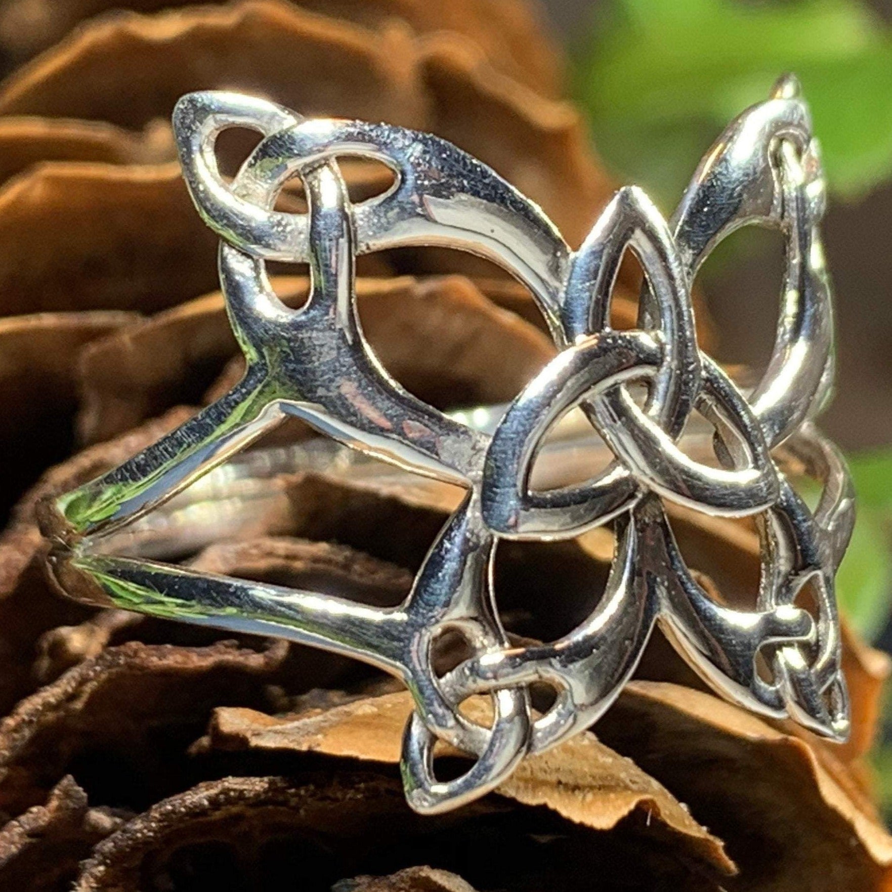 Trinity Knot Butterfly Ring