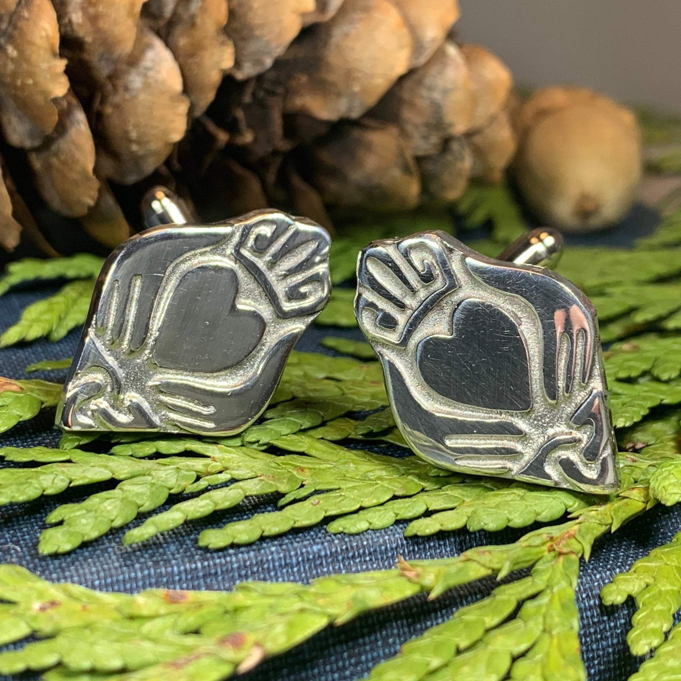 Modern Claddagh Cuff Links