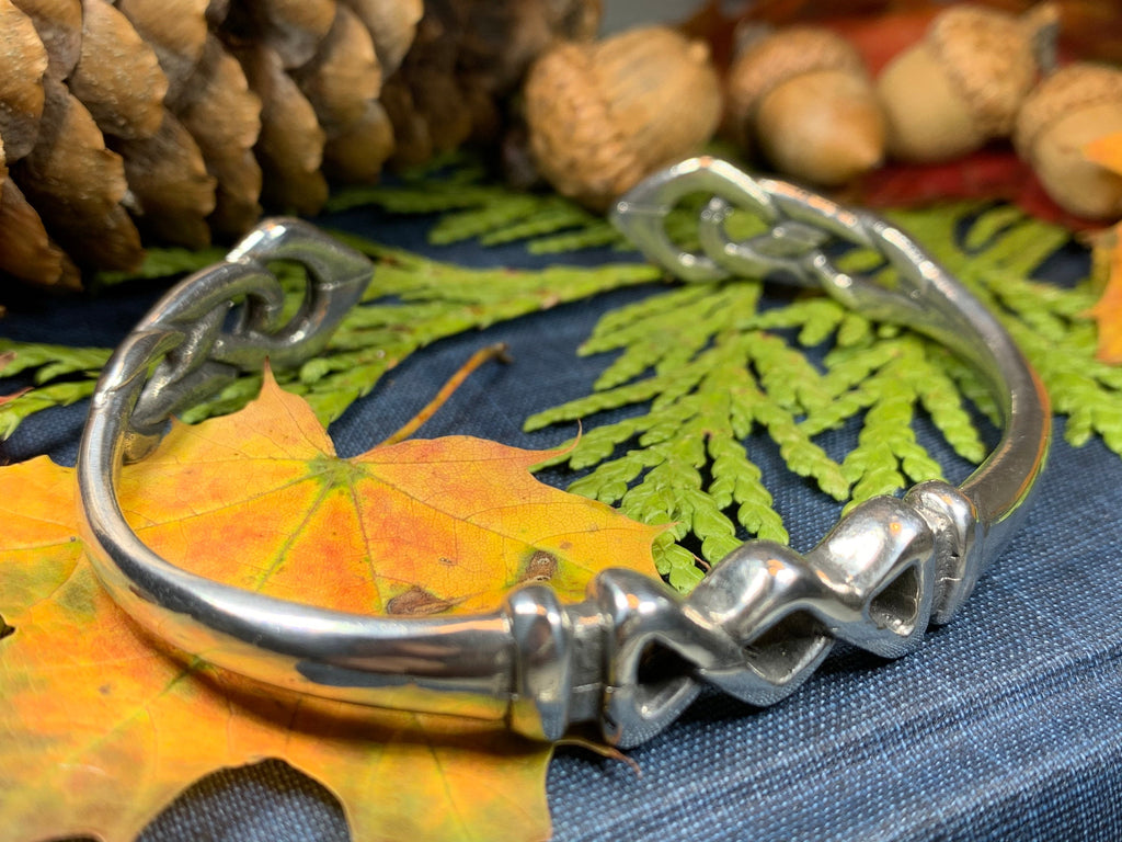 Nina Celtic Knot Bracelet