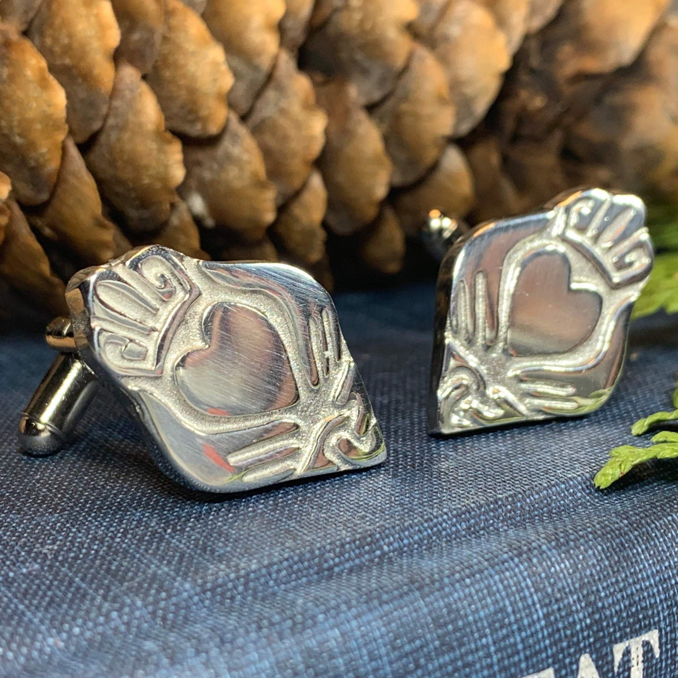 Modern Claddagh Cuff Links