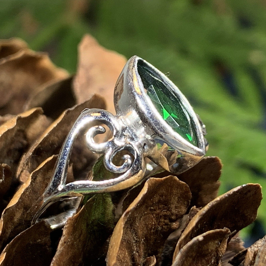 Vera Celtic Knot Ring