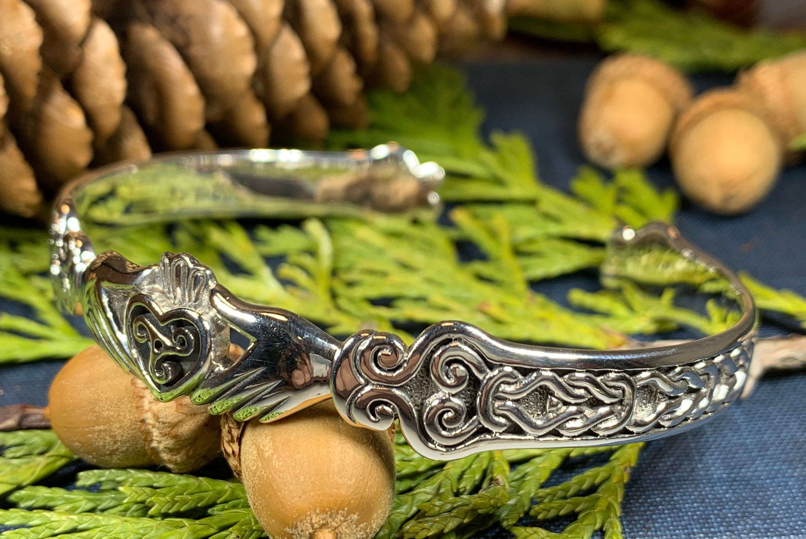 Galway Claddagh Bracelet