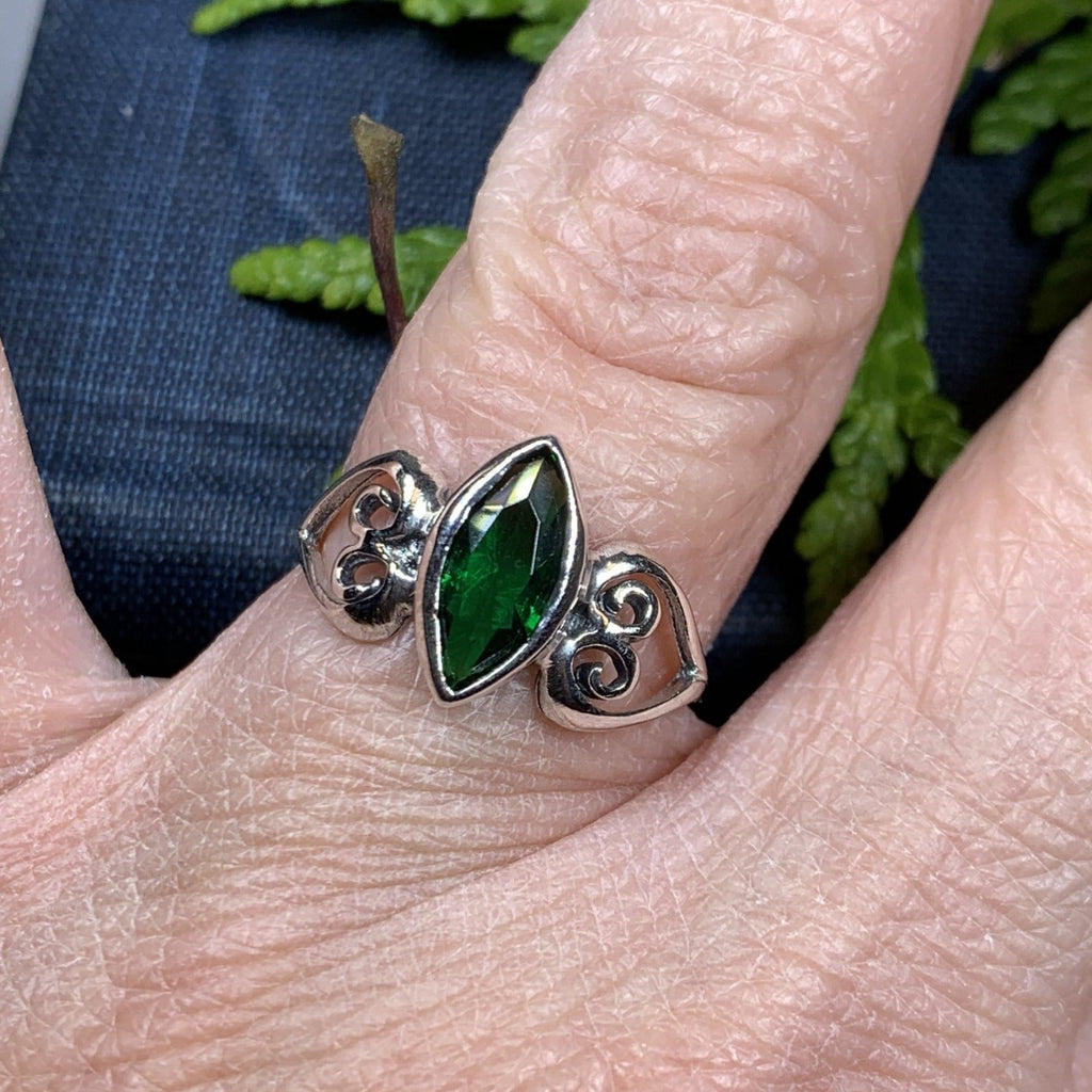 Vera Celtic Knot Ring