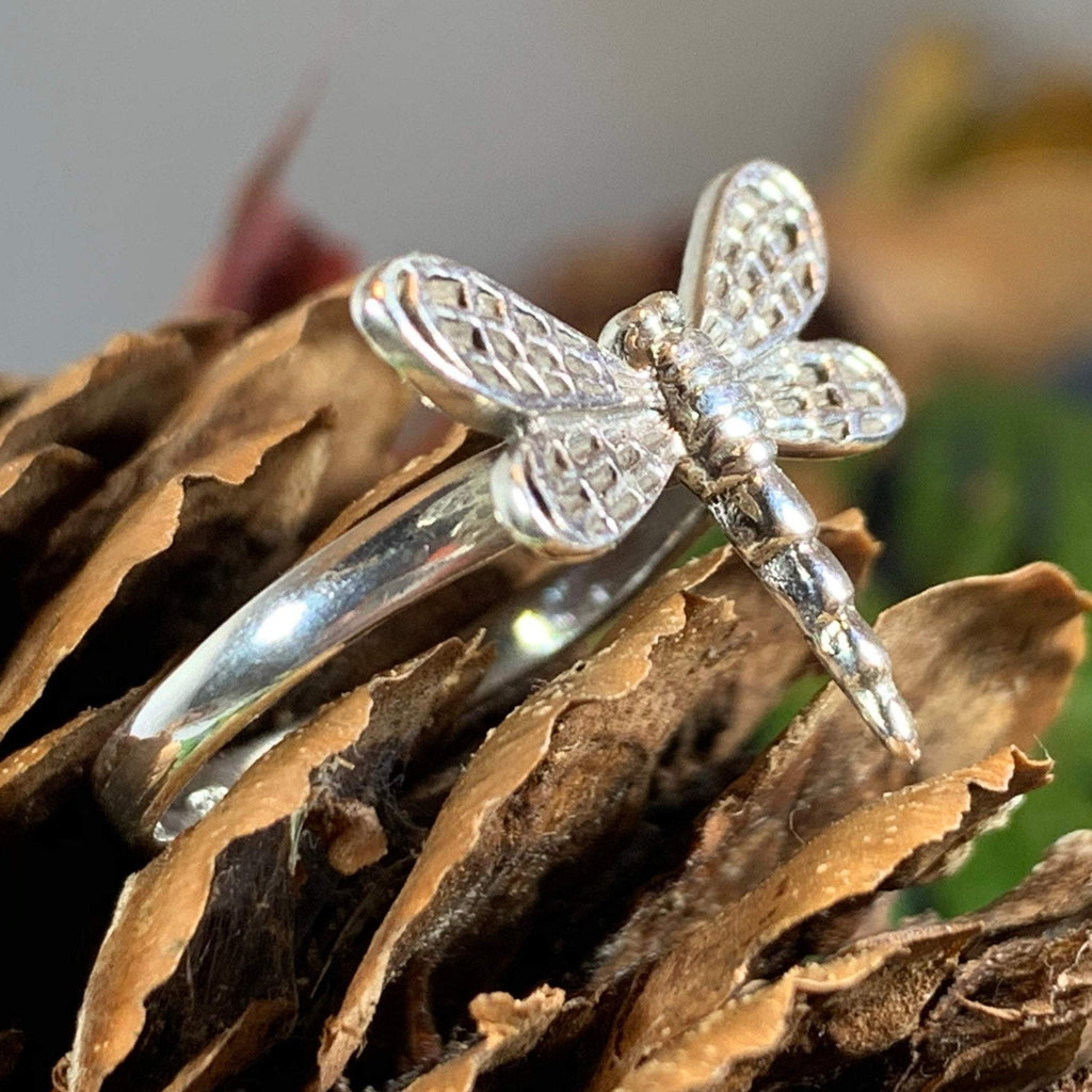 Flutter Dragonfly Ring