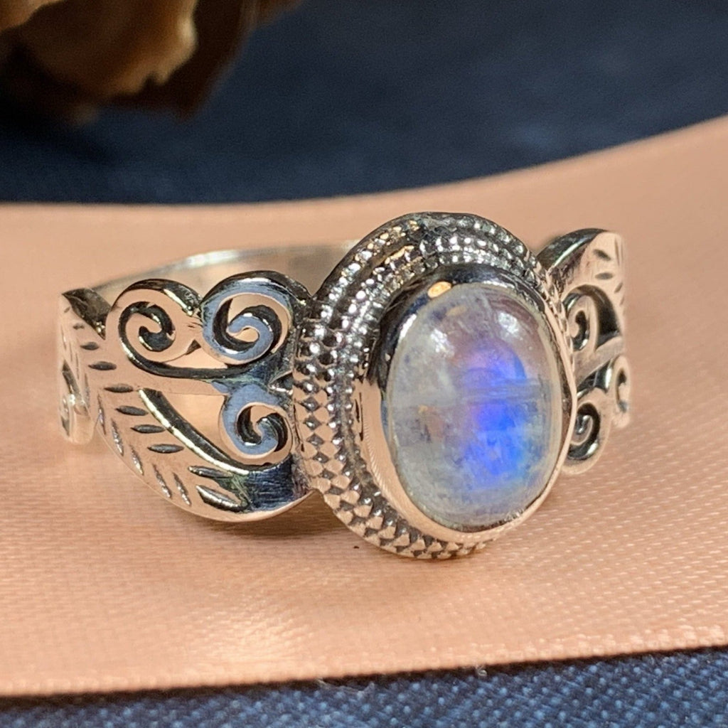 Colleen Celtic Knot Ring