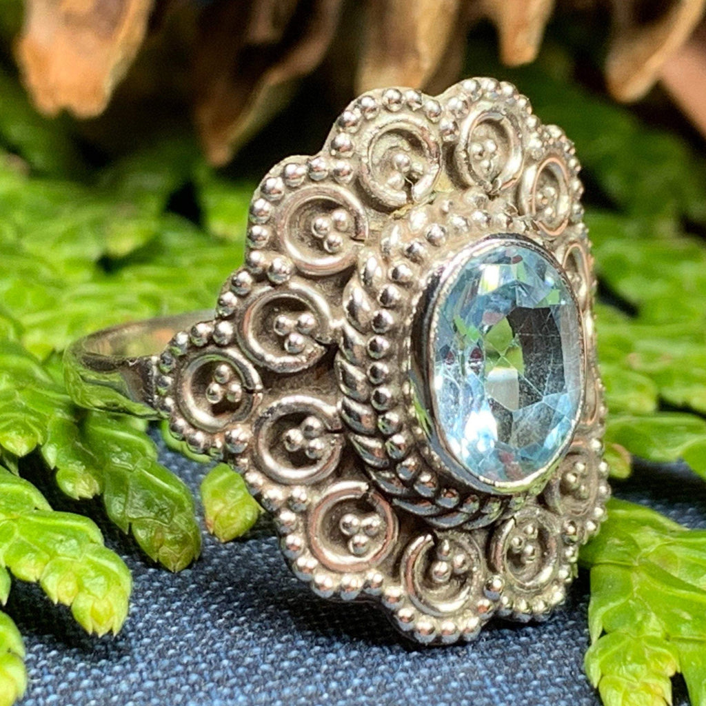 Celtic Queen Ring
