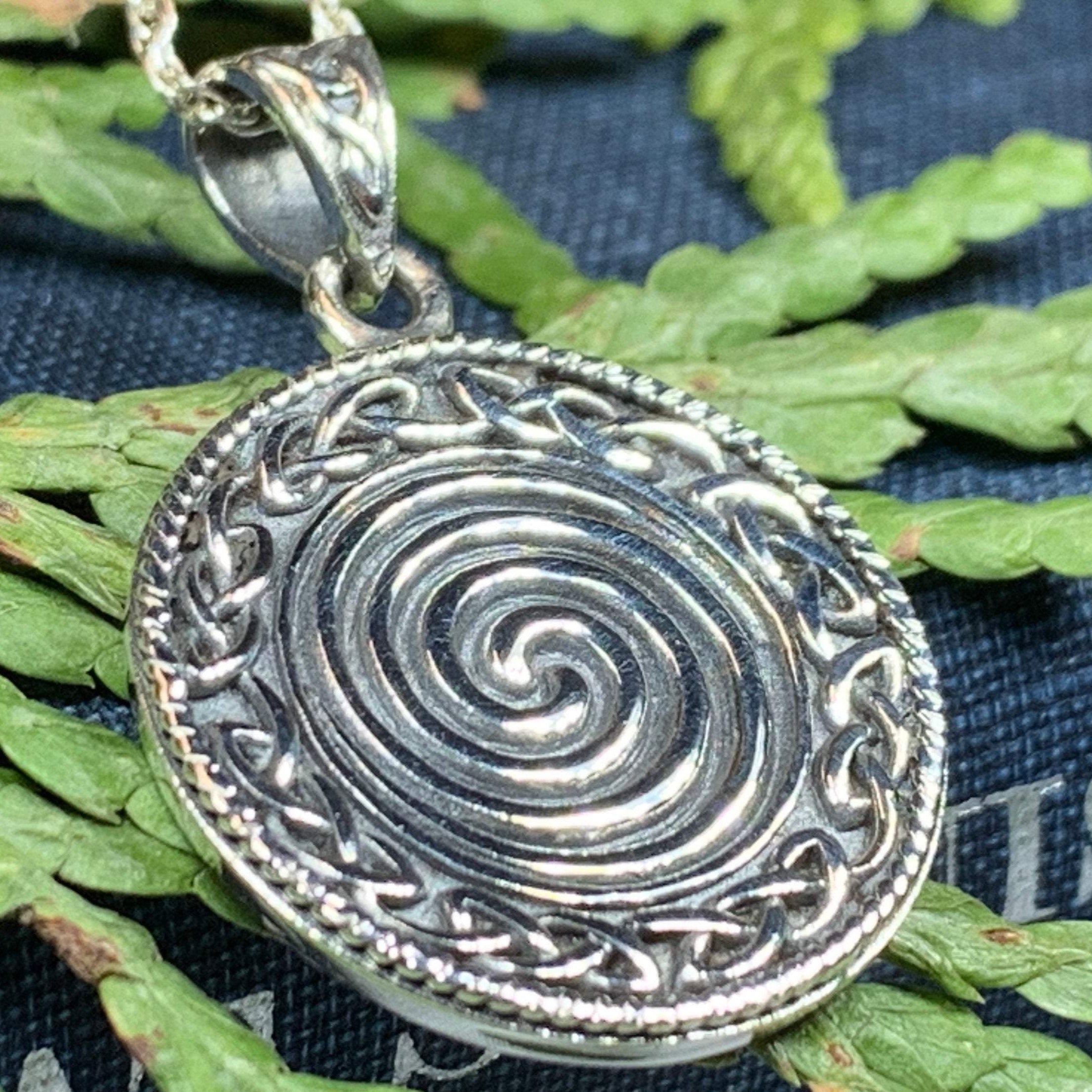 Boudica Celtic Spiral Necklace