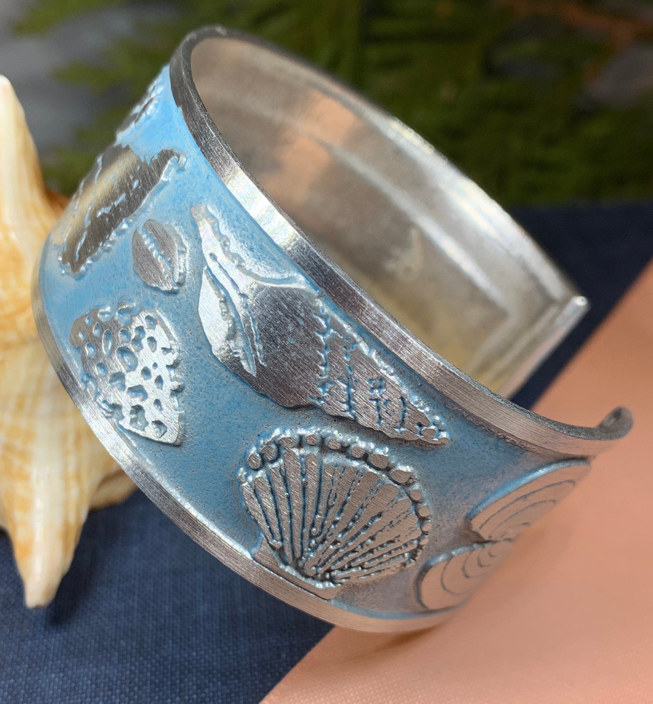 Blue Seashell Bracelet