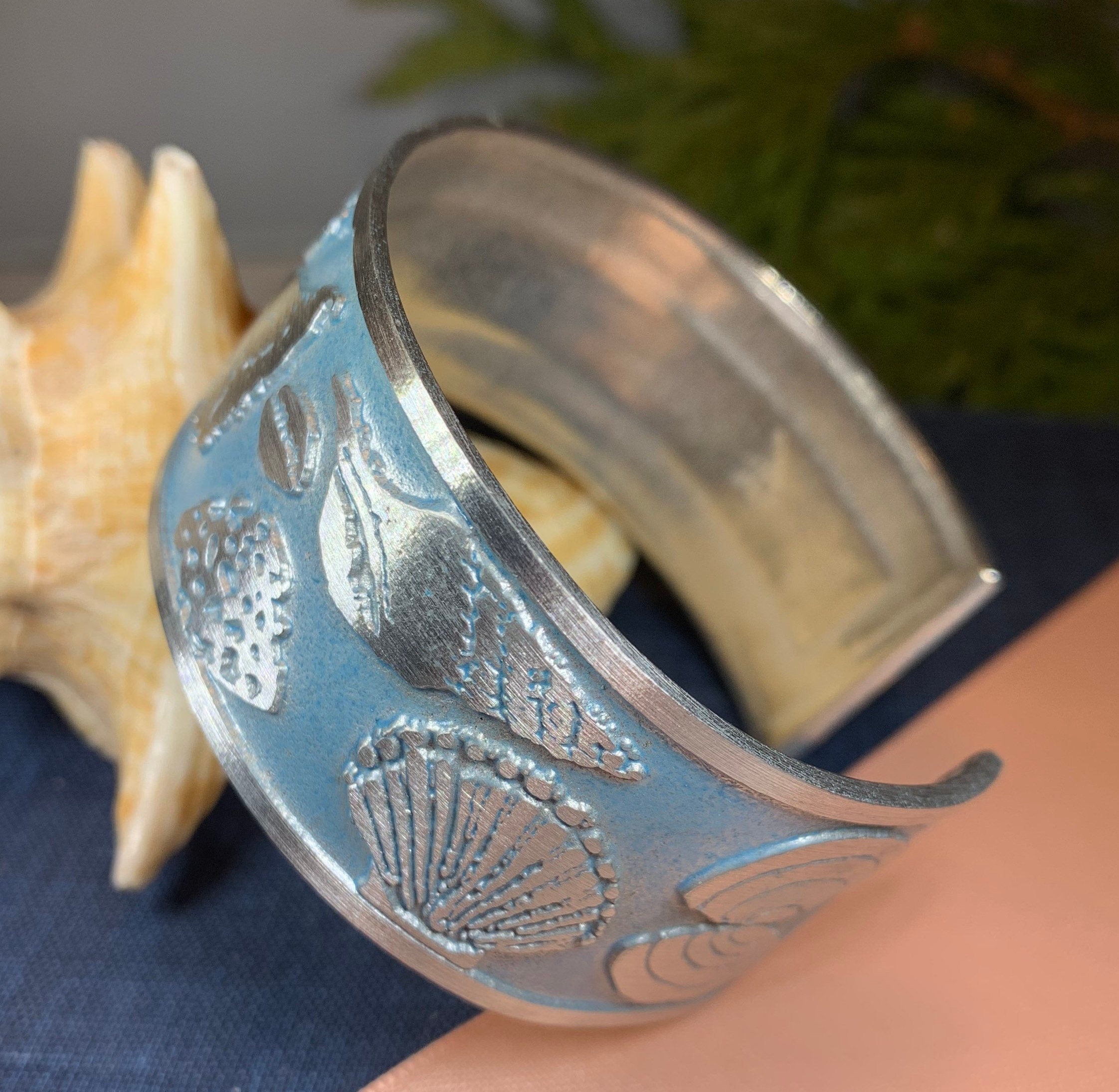 Blue Seashell Bracelet