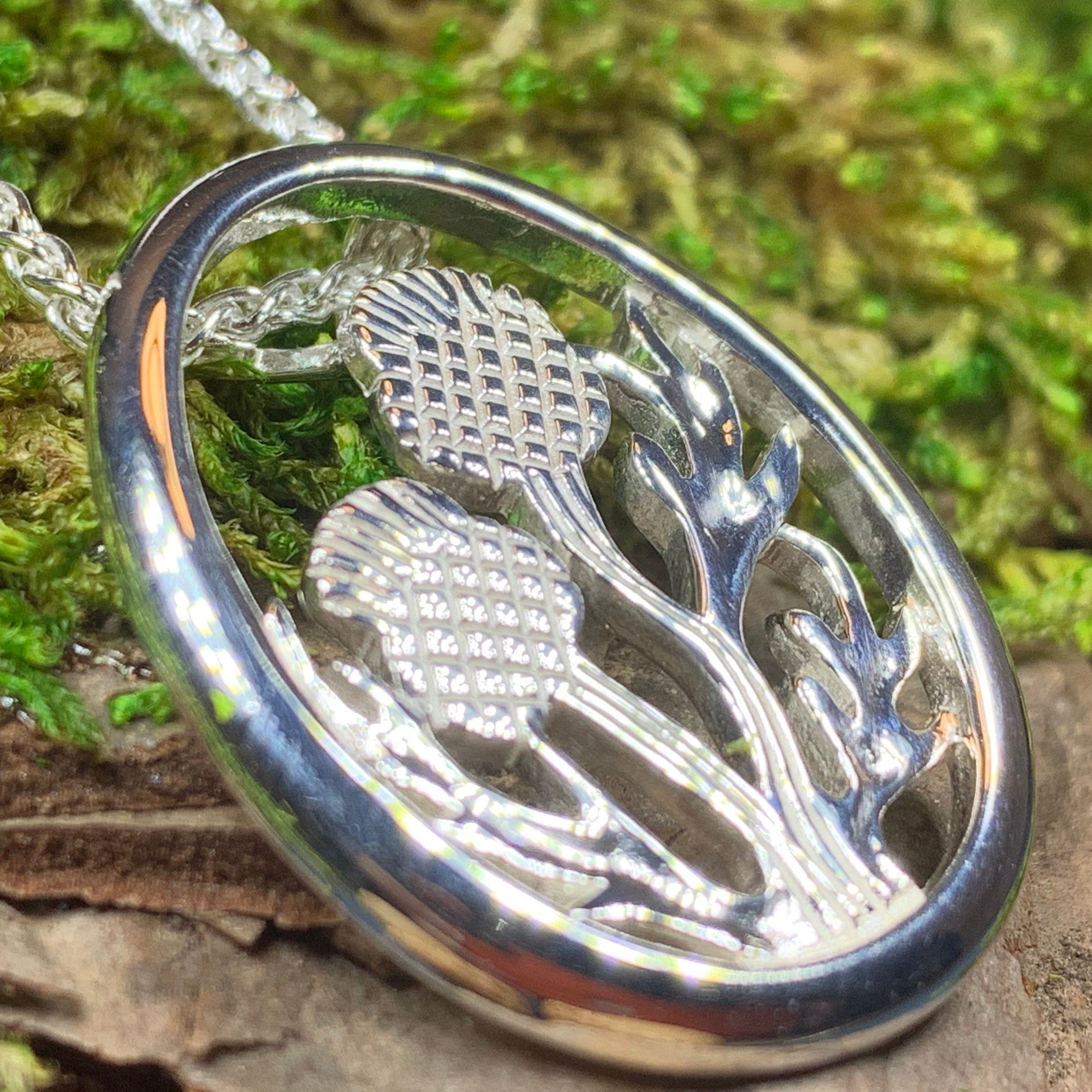 Valentia Thistle Necklace