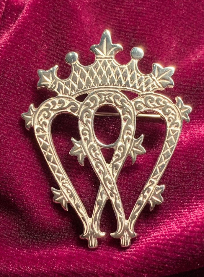 Lillianna Luckenbooth Brooch