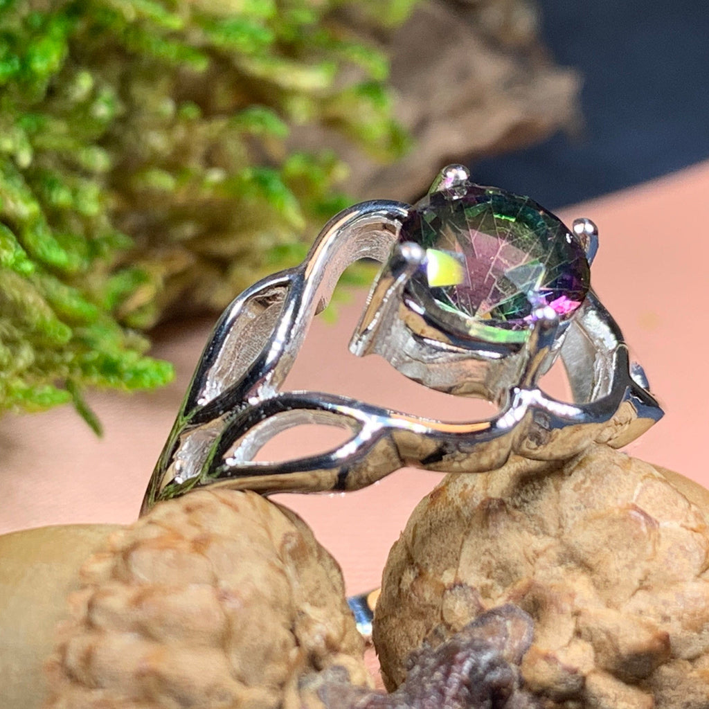 Azora Trinity Knot Ring