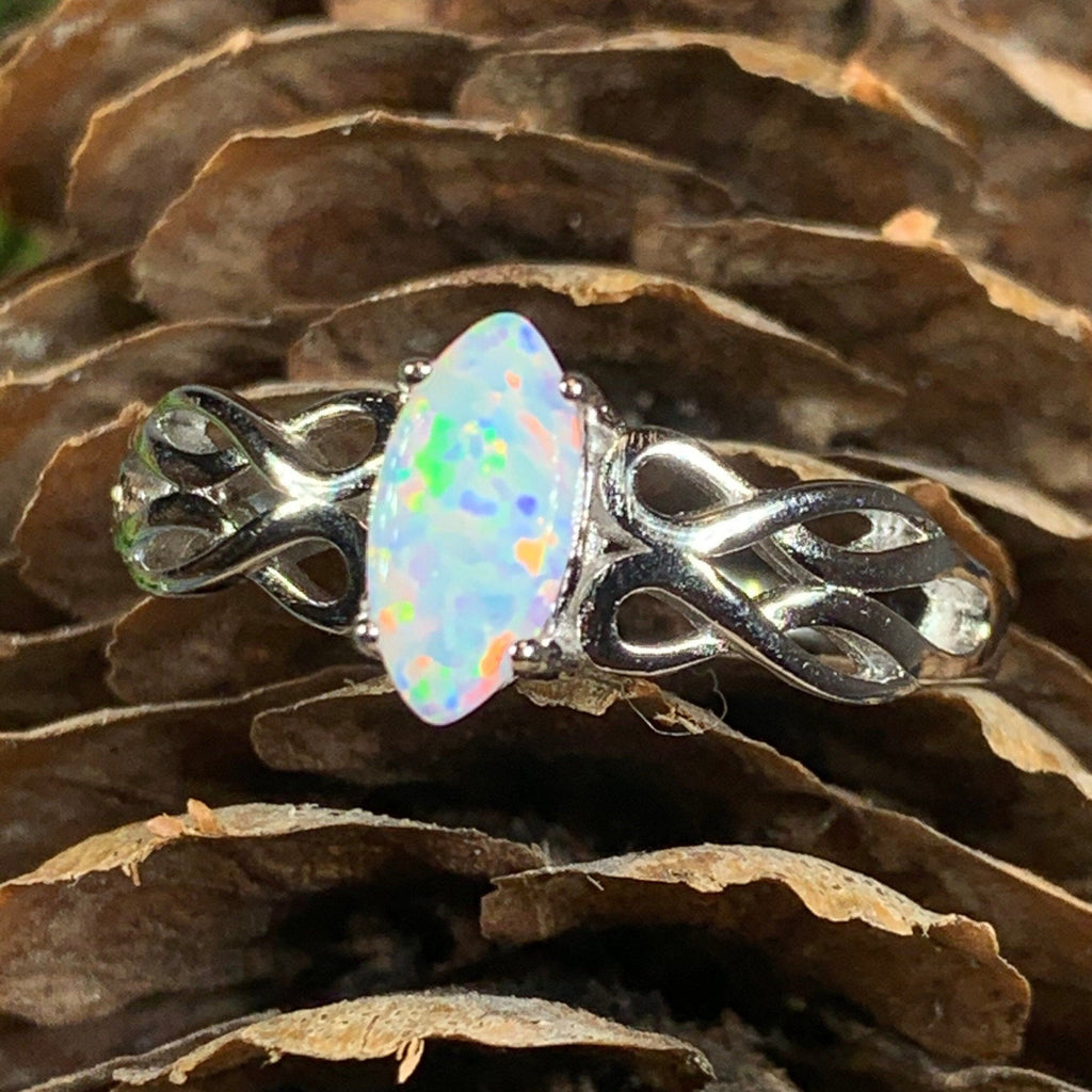 Scottish Lochmist Celtic Ring