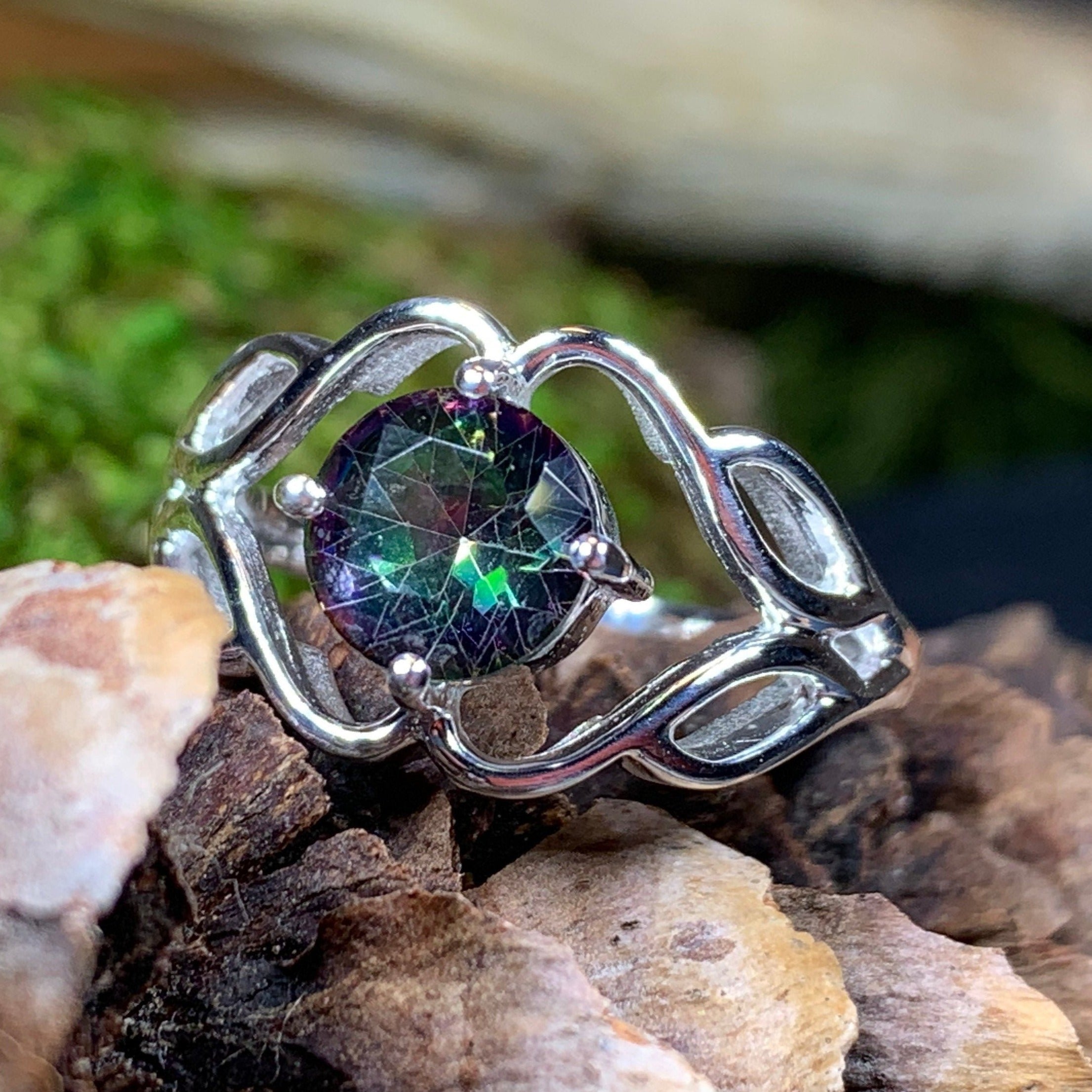 Azora Trinity Knot Ring