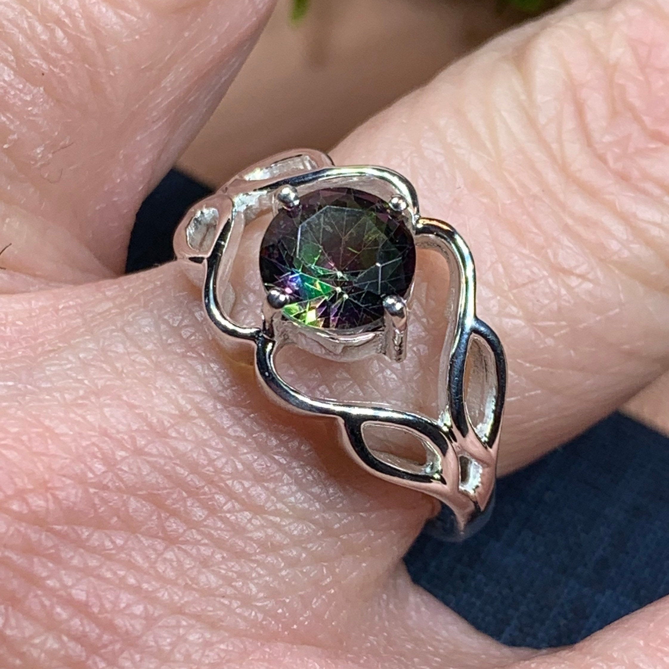 Azora Trinity Knot Ring