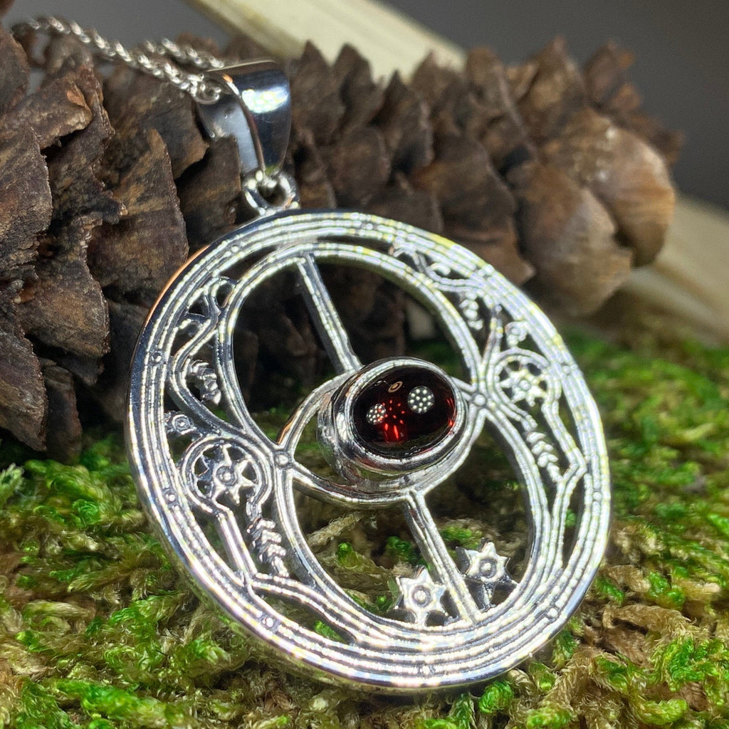 Isobel Chalice Well Necklace