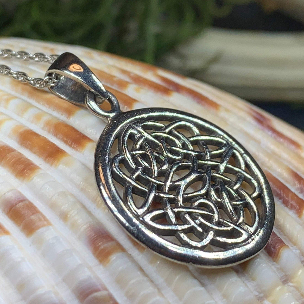 Storeen Celtic Knot Necklace
