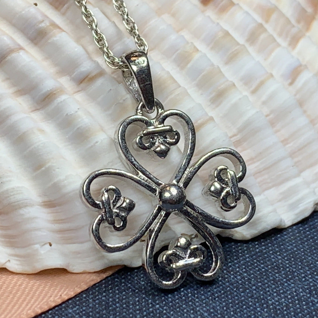 Sonasach Celtic Knot Necklace