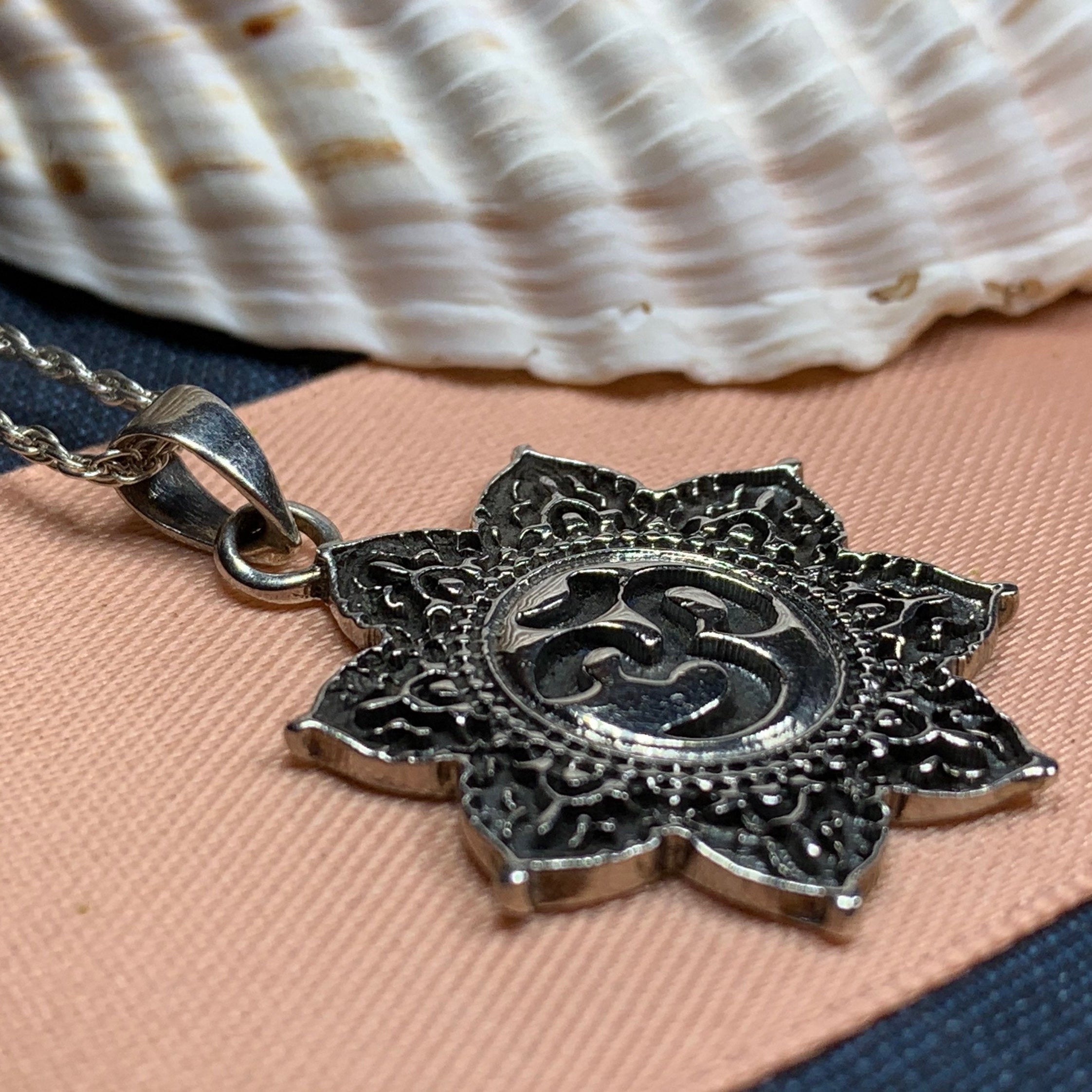 Lostus Blossom Om Necklace