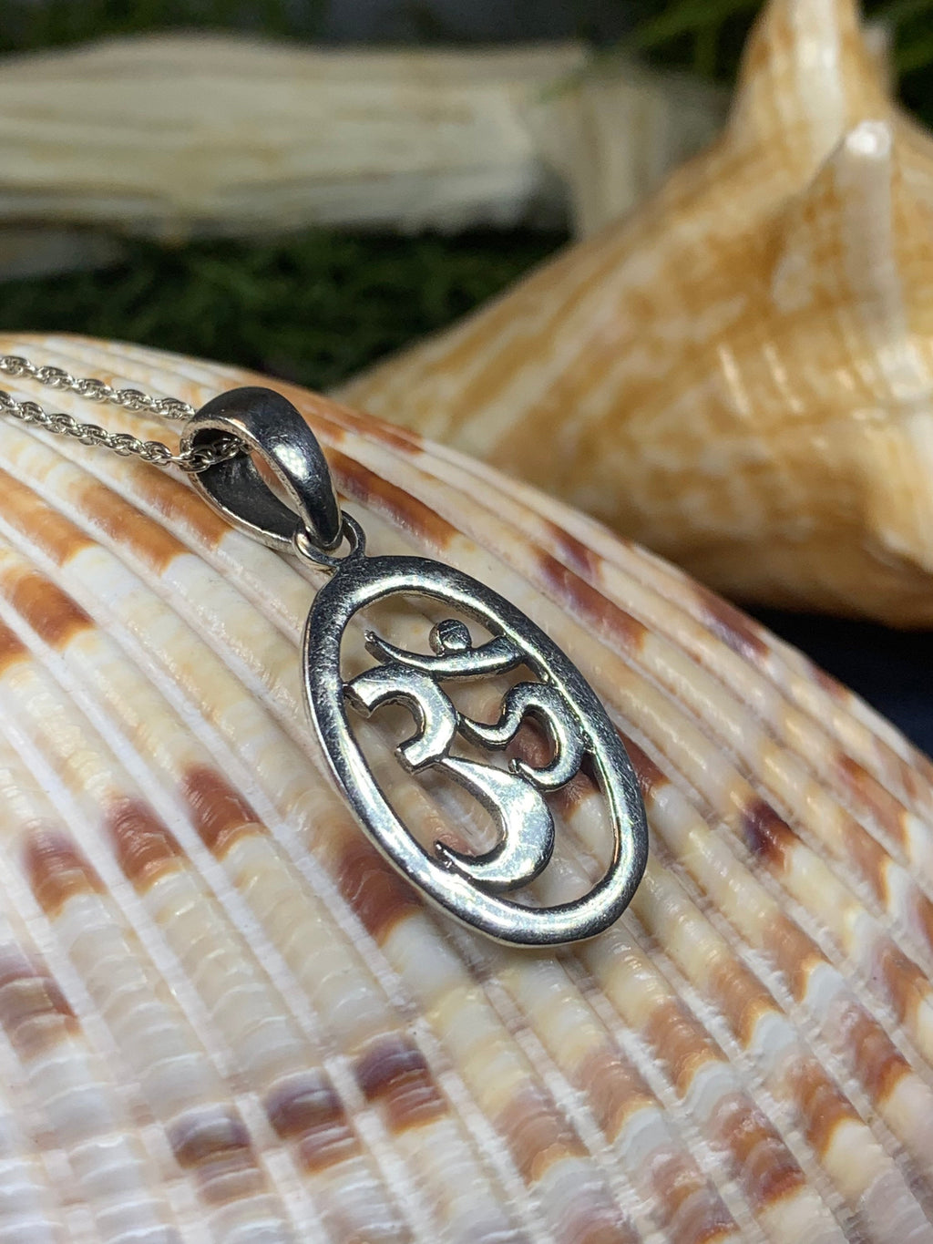 Minimalist Om Necklace