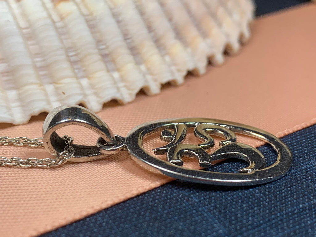Minimalist Om Necklace