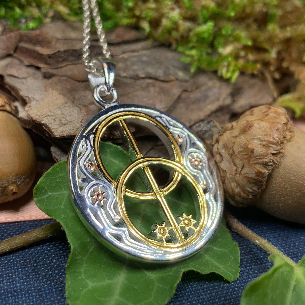 Reganne Chalice Well Necklace