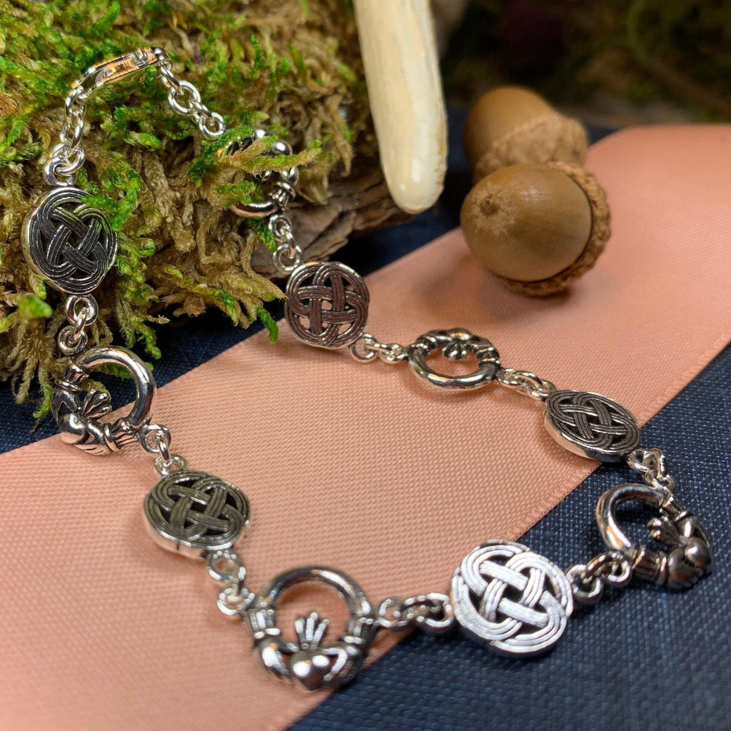 Neenah Claddagh Celtic Knot Bracelet