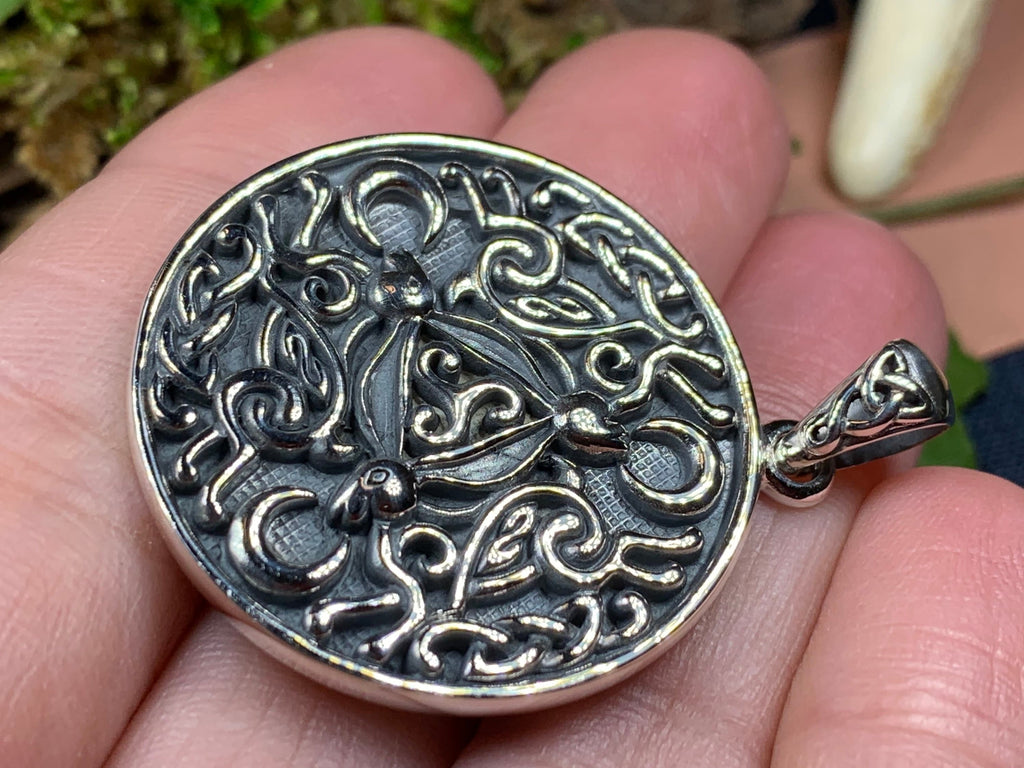 Calixa Triple Rabbit Necklace