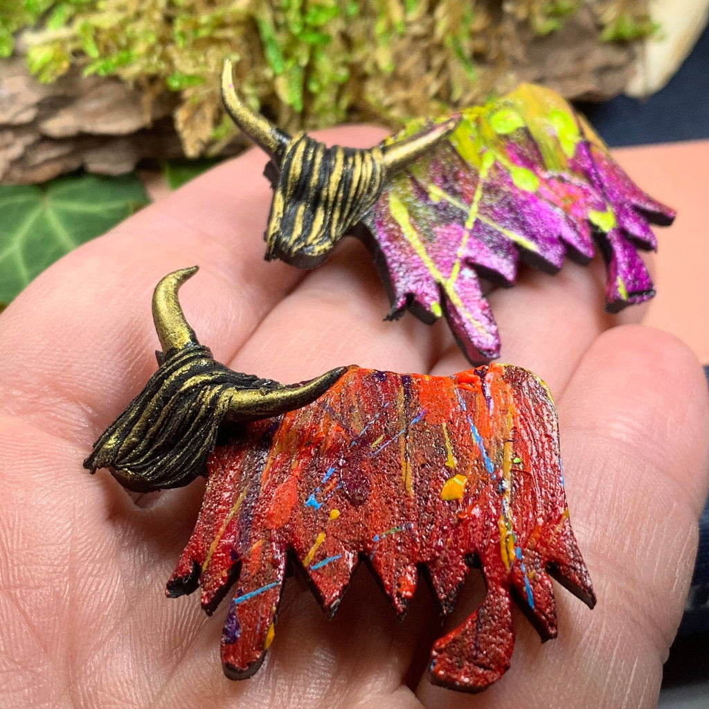 Splatter Highland Cow Brooch