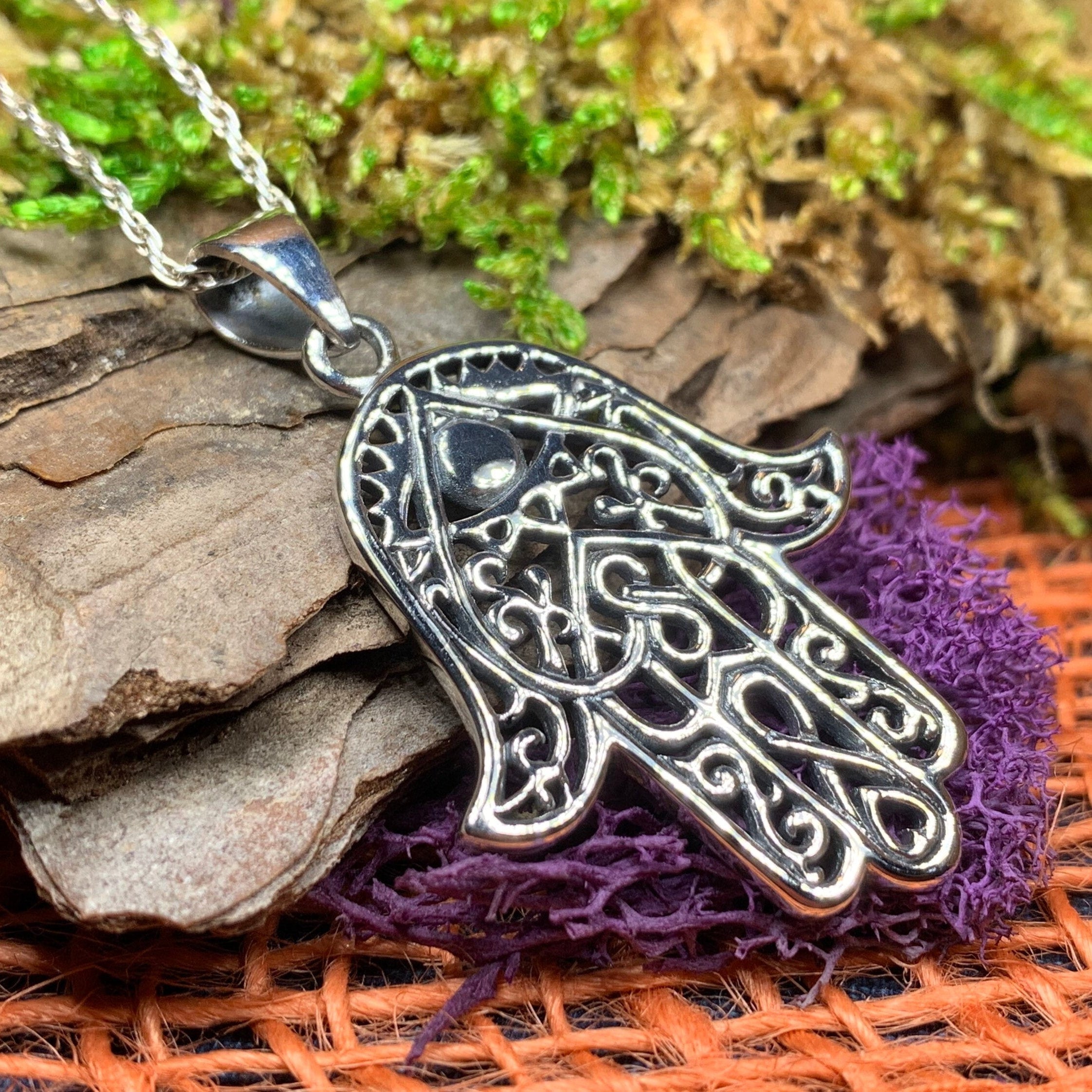 Amory Hamsa Hand Necklace