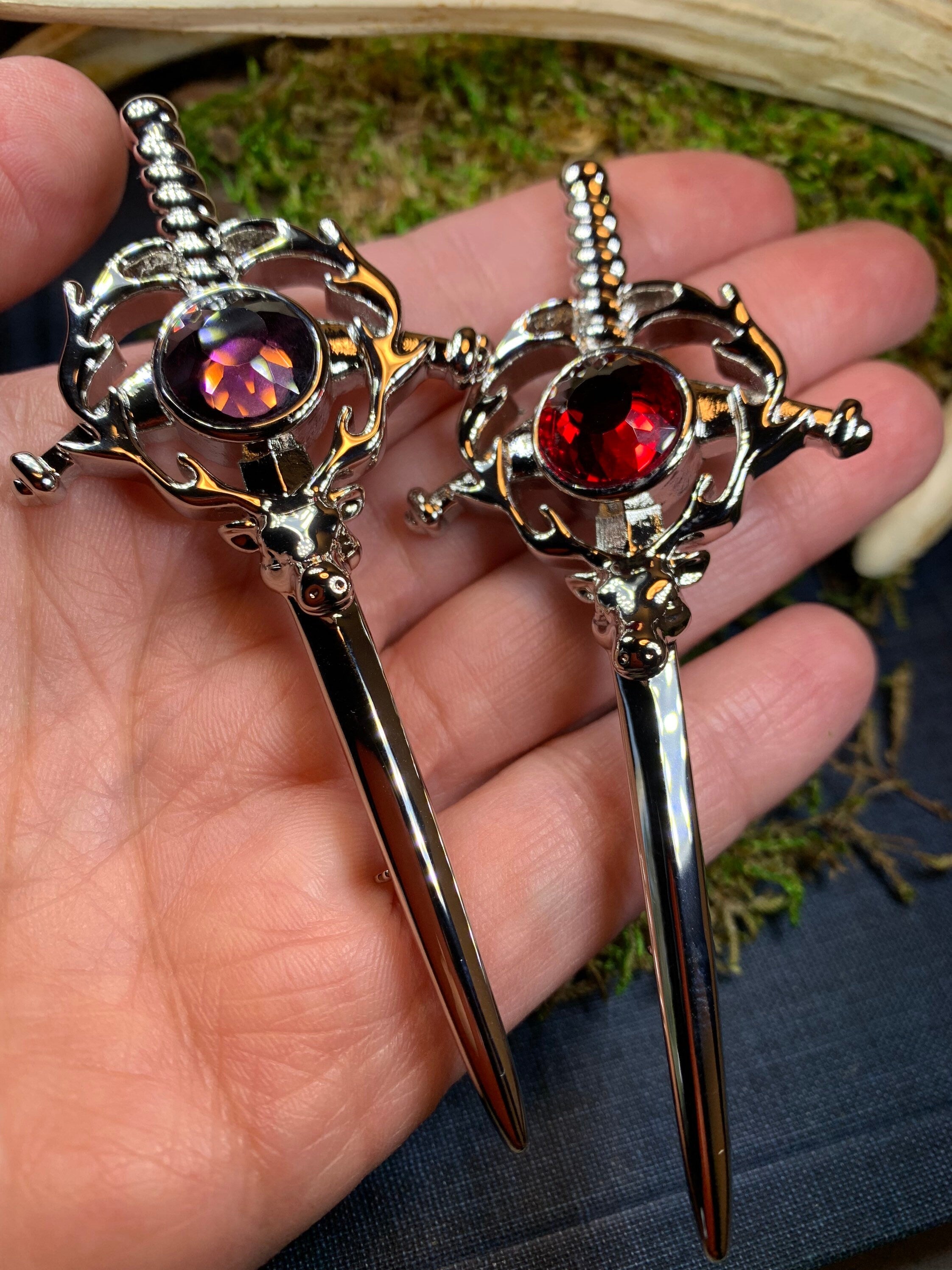 Crystal Stag Kilt Pin