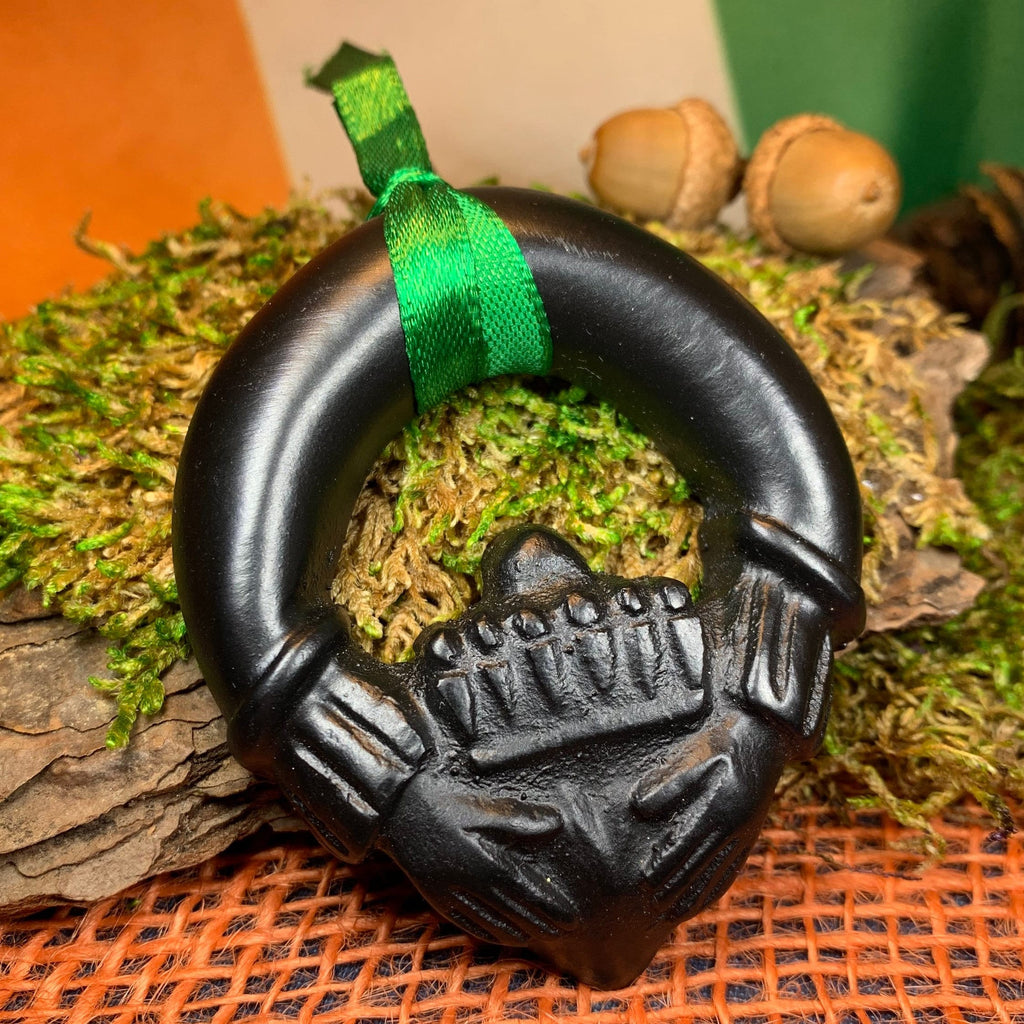 Claddagh Irish Turf Ornament