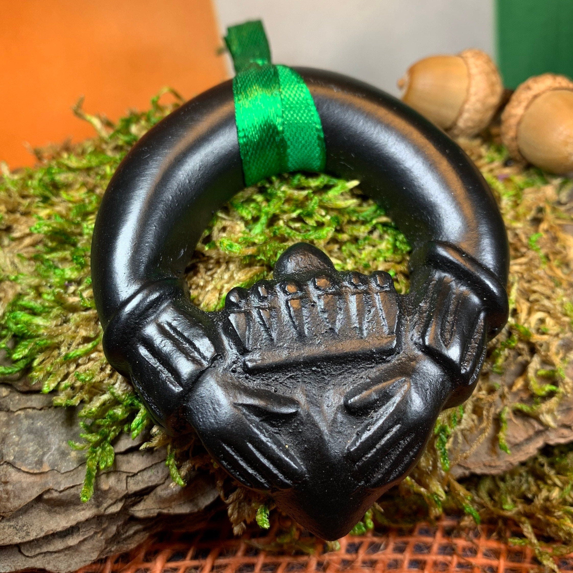 Claddagh Irish Turf Ornament