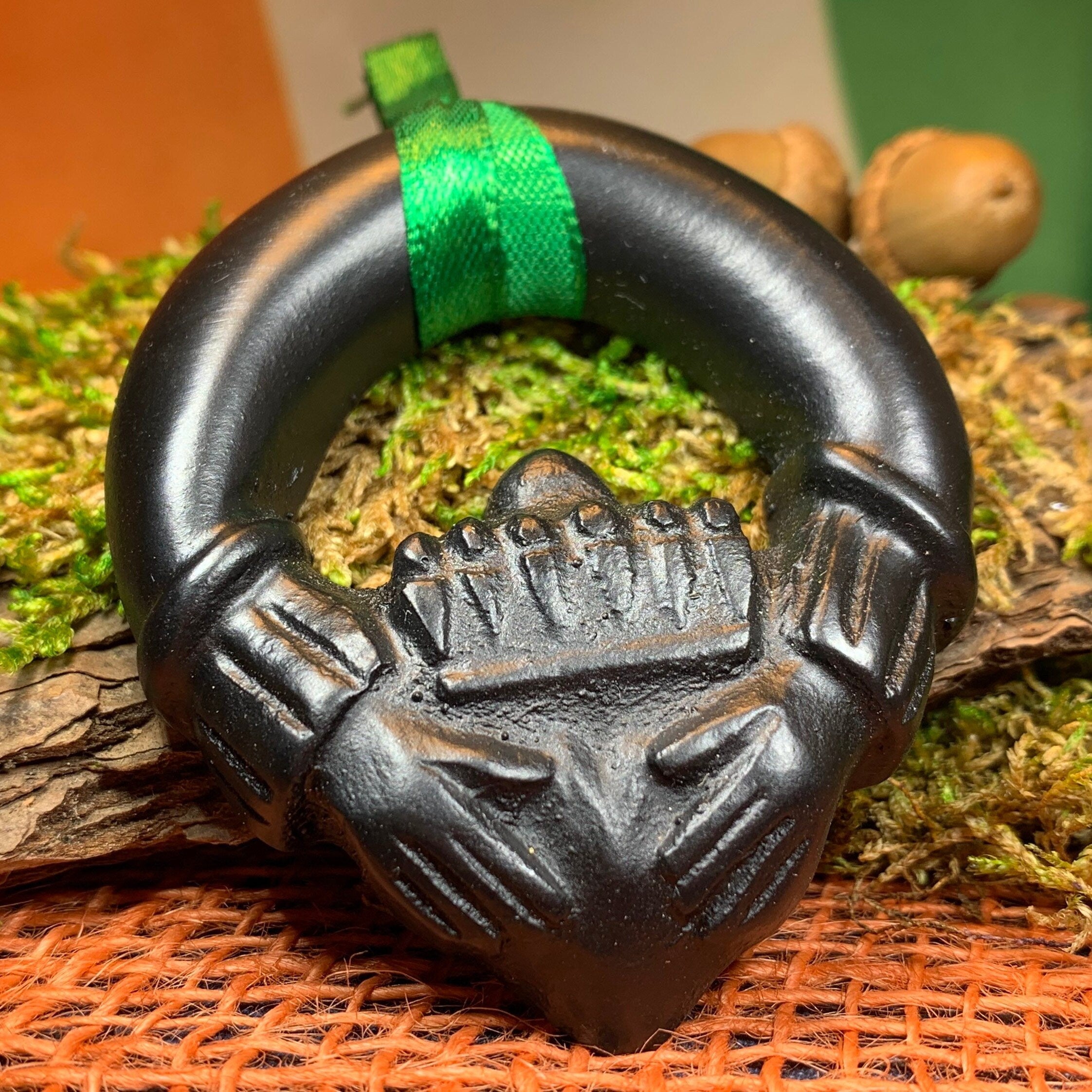 Claddagh Irish Turf Ornament