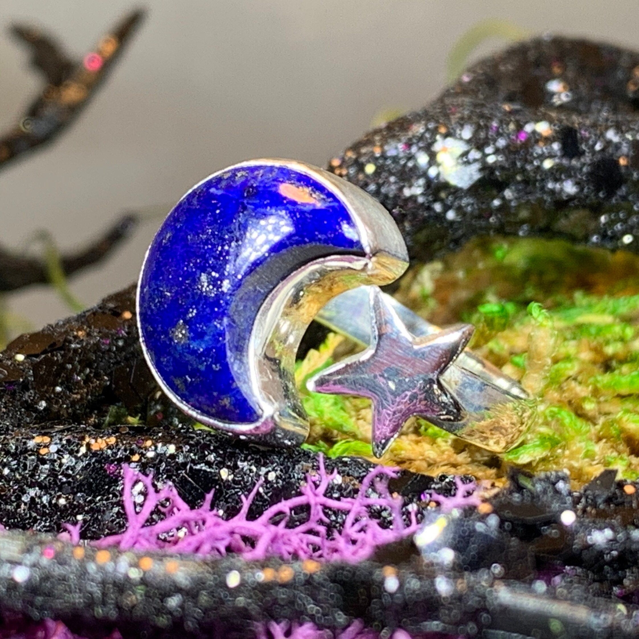 Moanne Crescent Moon Ring