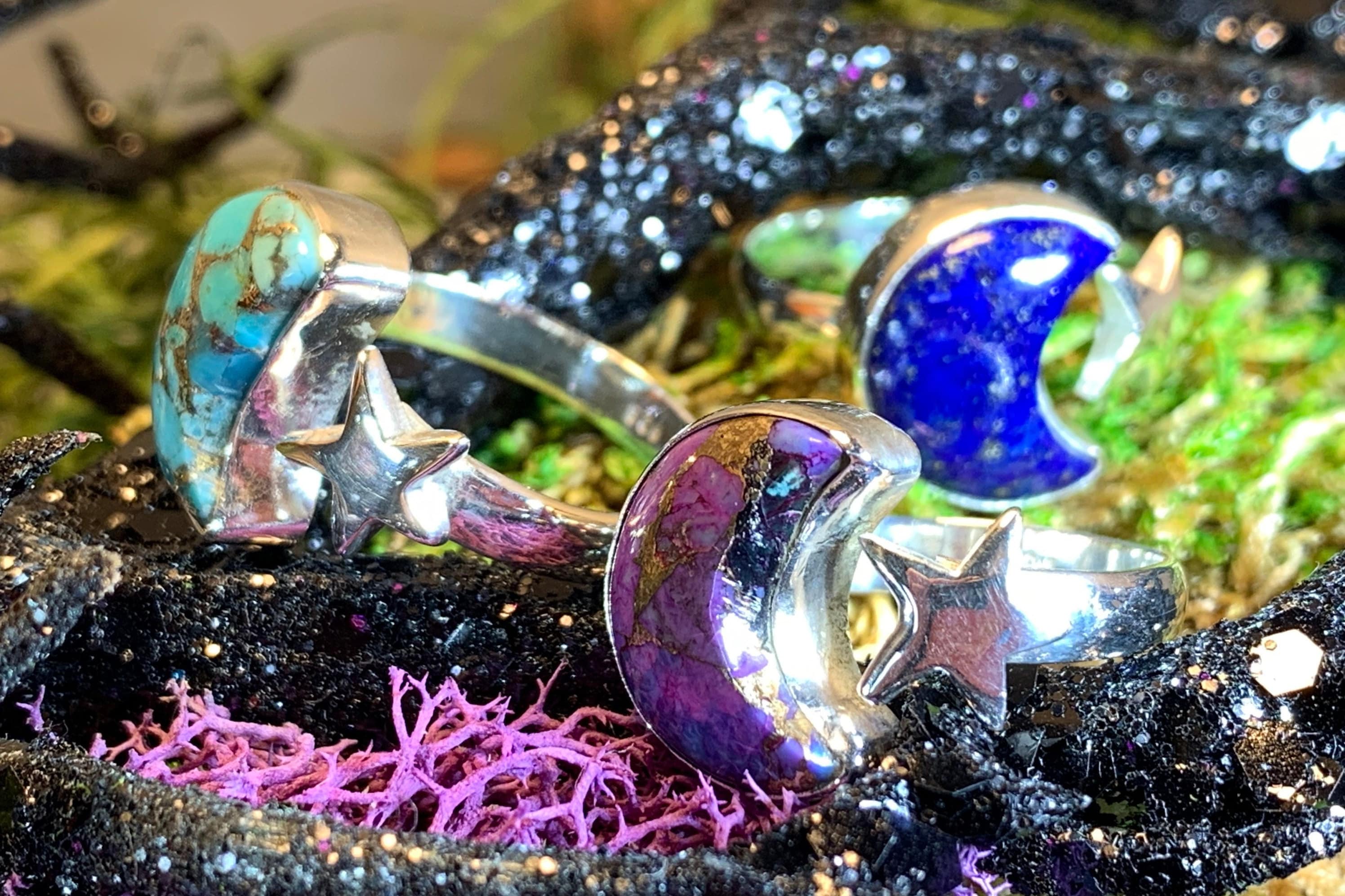 Moanne Crescent Moon Ring