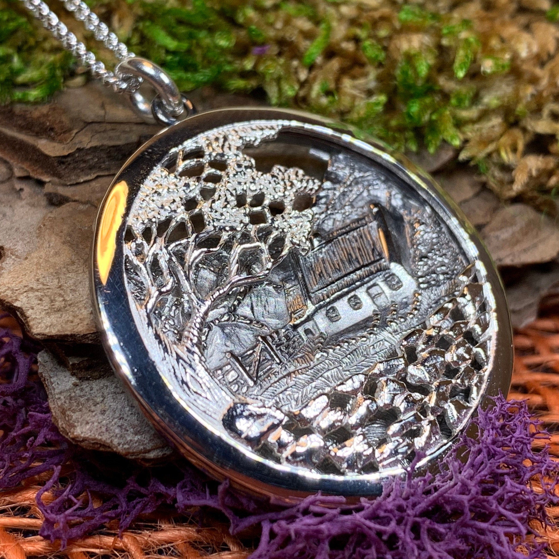 Quiet Man Irish Cottage Necklace