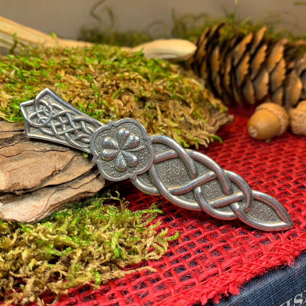 Shamrock & Celtic Knot Kilt Pin