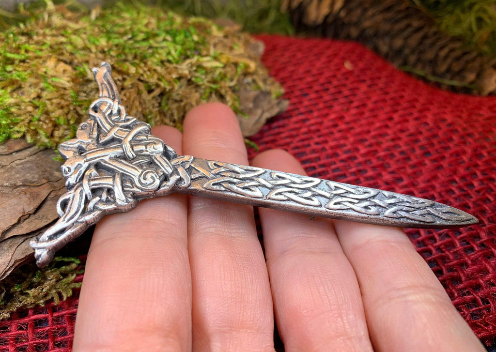 Dancing Dragons Kilt Pin