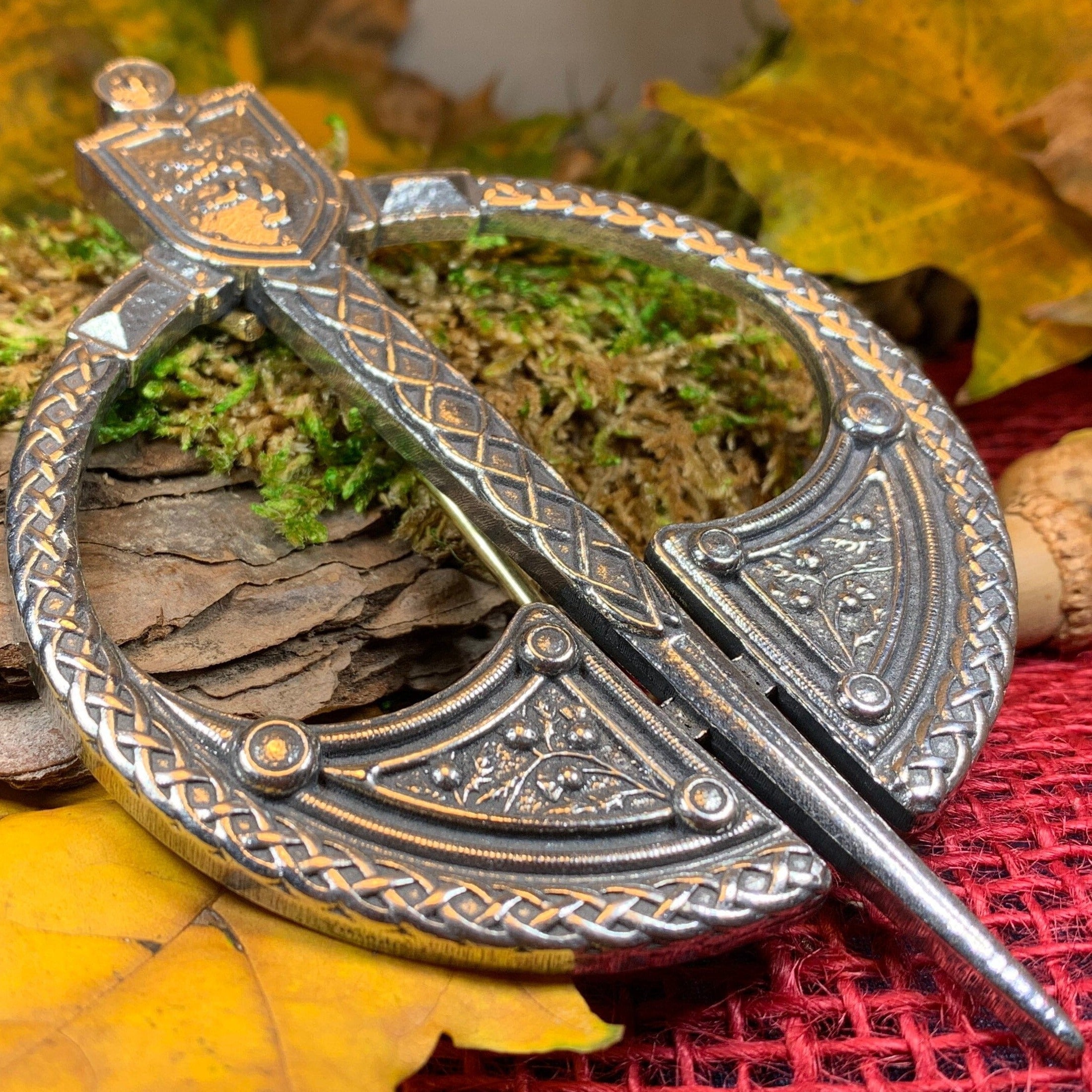 Scottish Lion Penannular Brooch